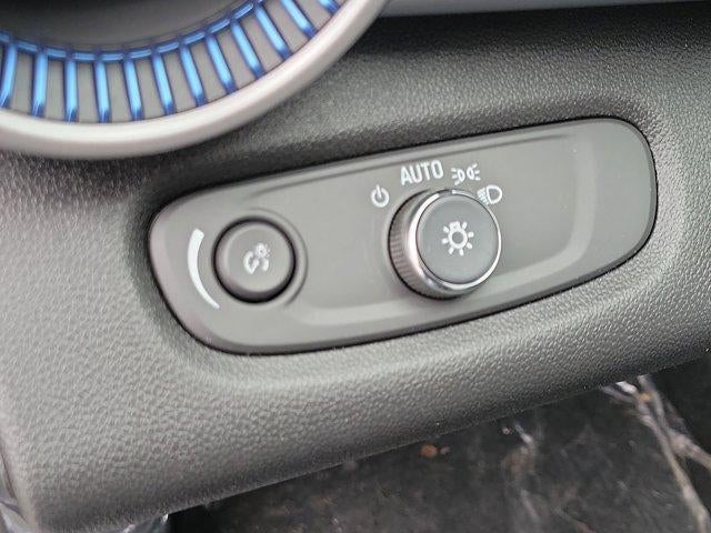 2026 Chevrolet Trax FWD 4dr LS