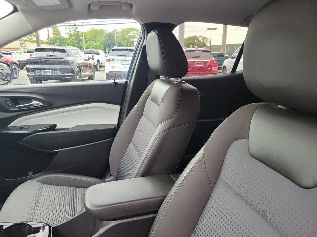 2024 Chevrolet Trax FWD 4dr LT