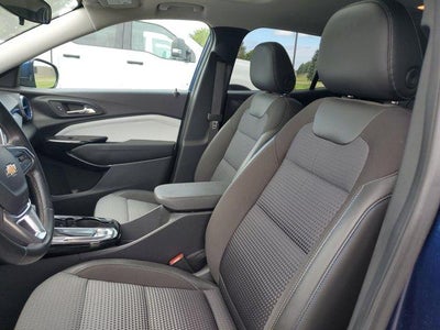 2024 Chevrolet Trax FWD 4dr LT