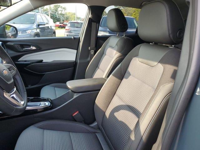 2026 Chevrolet Trax LT - Photo 14