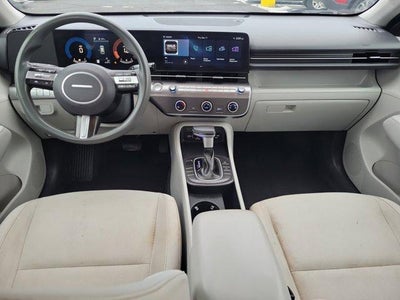 2025 Hyundai Kona SE FWD