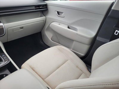 2025 Hyundai Kona SE FWD