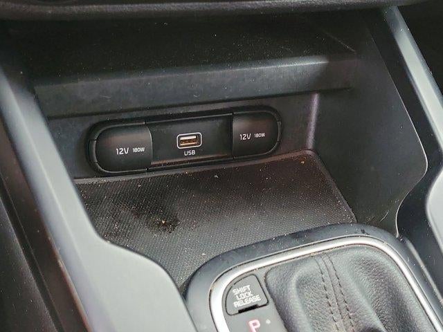 2022 Kia Soul LX IVT