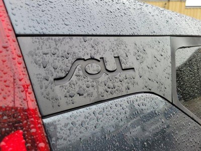 2022 Kia Soul LX IVT