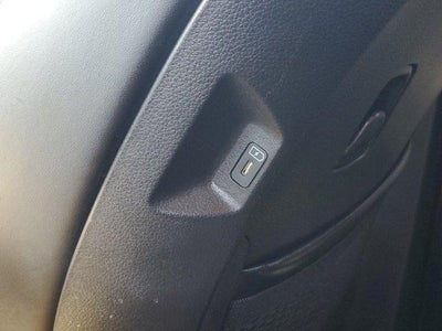 2025 Kia Carnival LX FWD