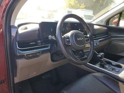 2025 Kia Carnival LX FWD