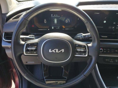 2025 Kia Carnival LX FWD
