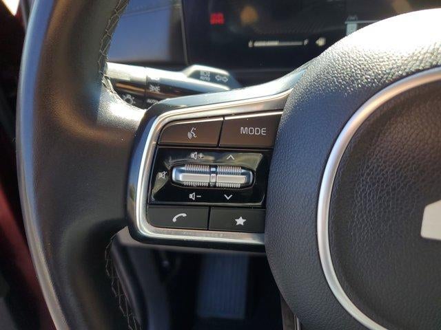 2025 Kia Carnival LX FWD