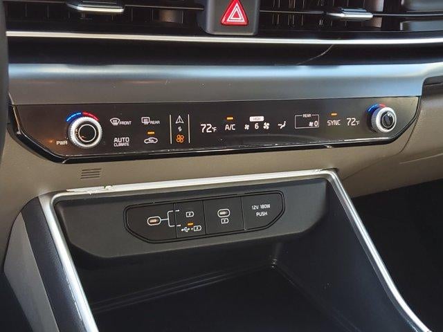 2025 Kia Carnival LX FWD